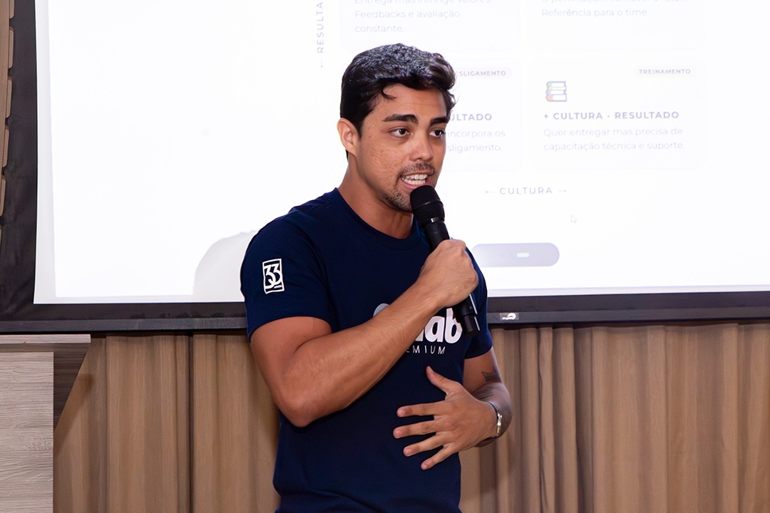 Academia de Treinamentos